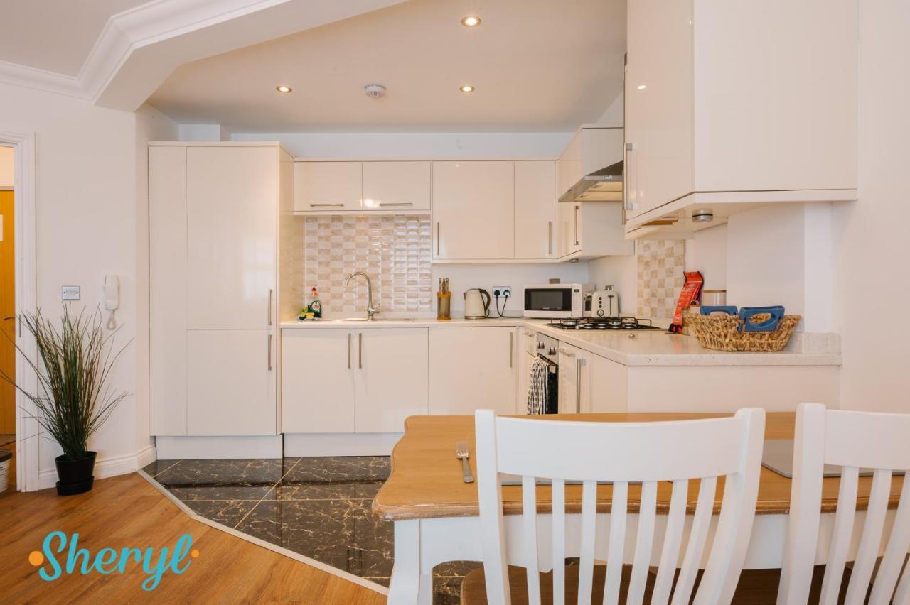 The Flat 2 By Sheryl - Stone Throw To Northampton Gen Hosp & Town Centre Apartamento Exterior foto