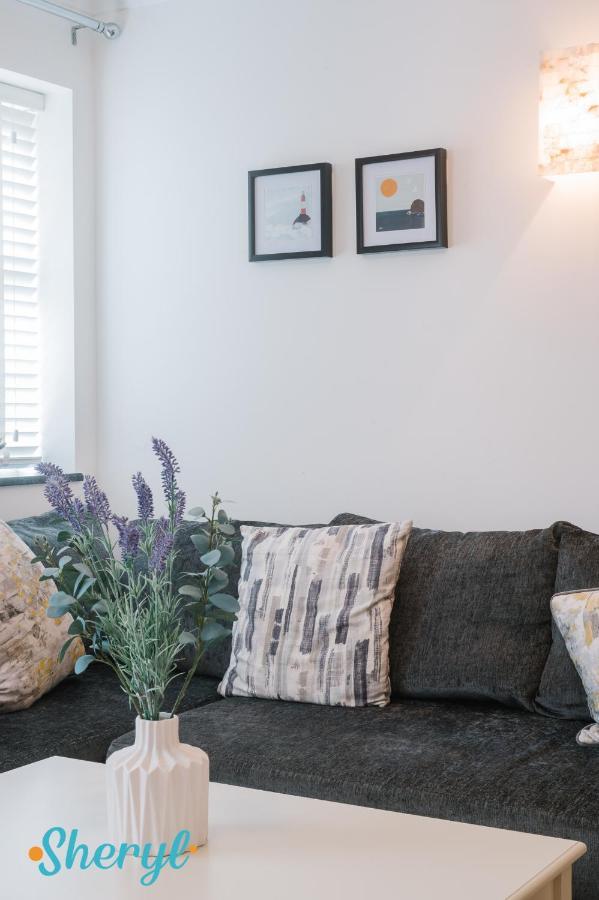 The Flat 2 By Sheryl - Stone Throw To Northampton Gen Hosp & Town Centre Apartamento Exterior foto