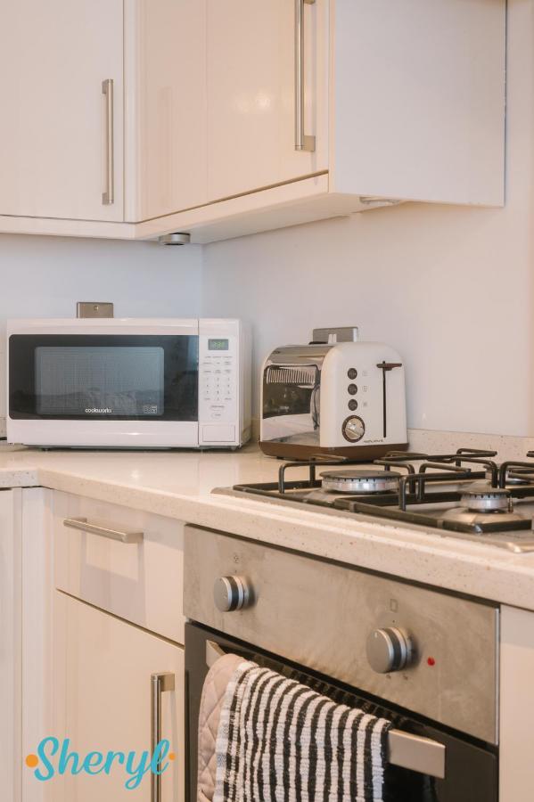 The Flat 2 By Sheryl - Stone Throw To Northampton Gen Hosp & Town Centre Apartamento Exterior foto